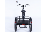 Vue arrière avec panier du tricycle Essentiel