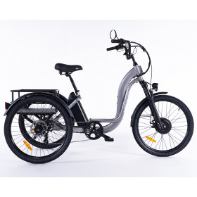 Vue latérale droit du tricycle adulte électrique Essentiel