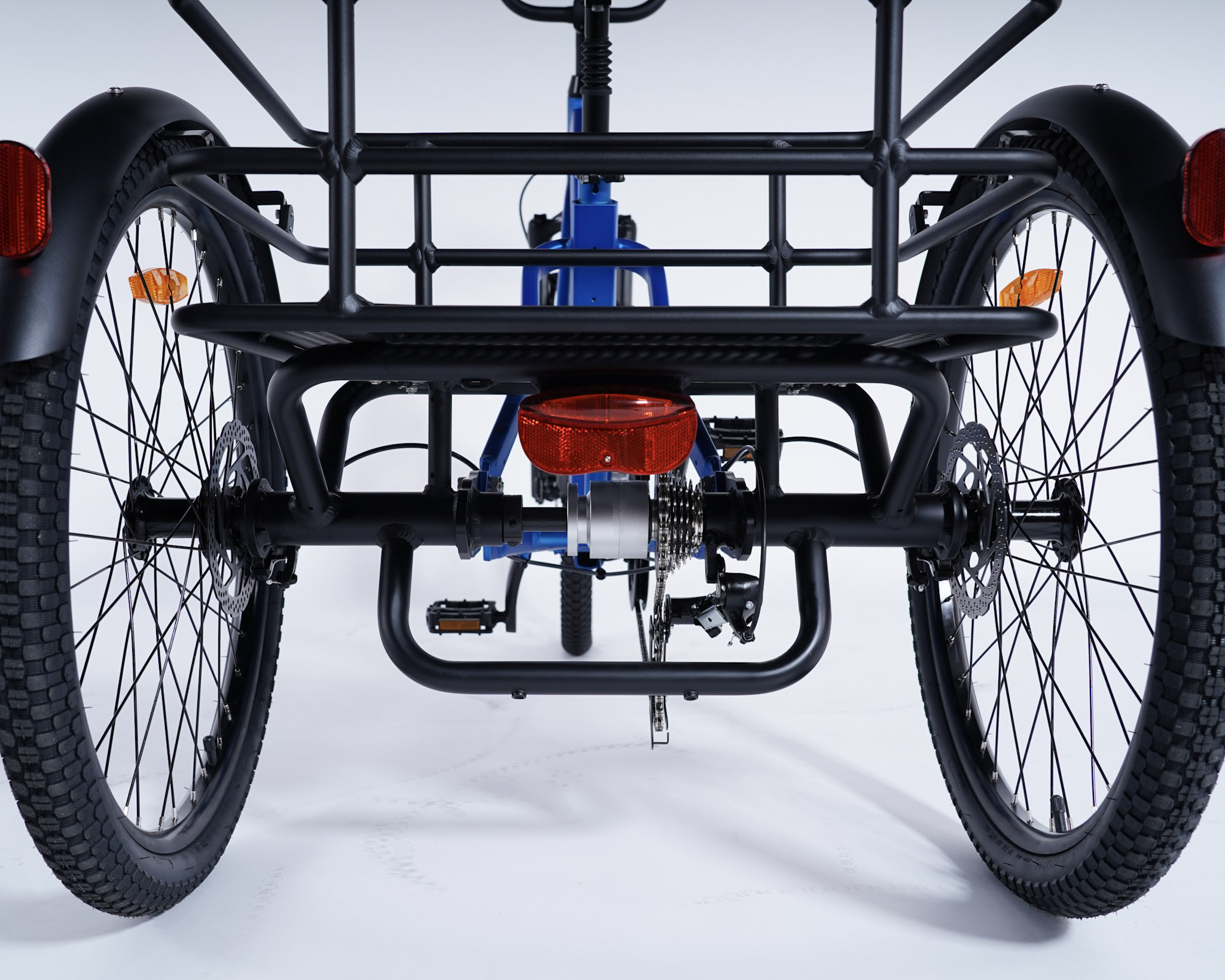 Tricycle adulte Damius ESSENTIEL roue arrière avec transmission fiable