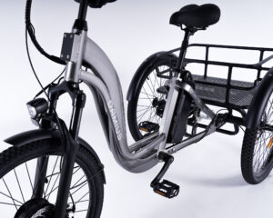 Tricycle Essentiel pour adulte &agrave; assistance &eacute;lectrique