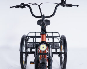 Tricycle adulte Damius ESSENTIEL phare avant et feu arri&egrave;re &agrave; piles