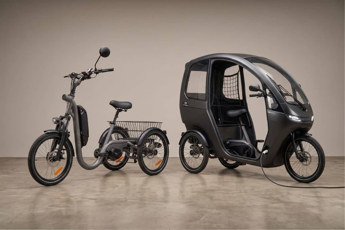 tricycle &eacute;lectrique couvert